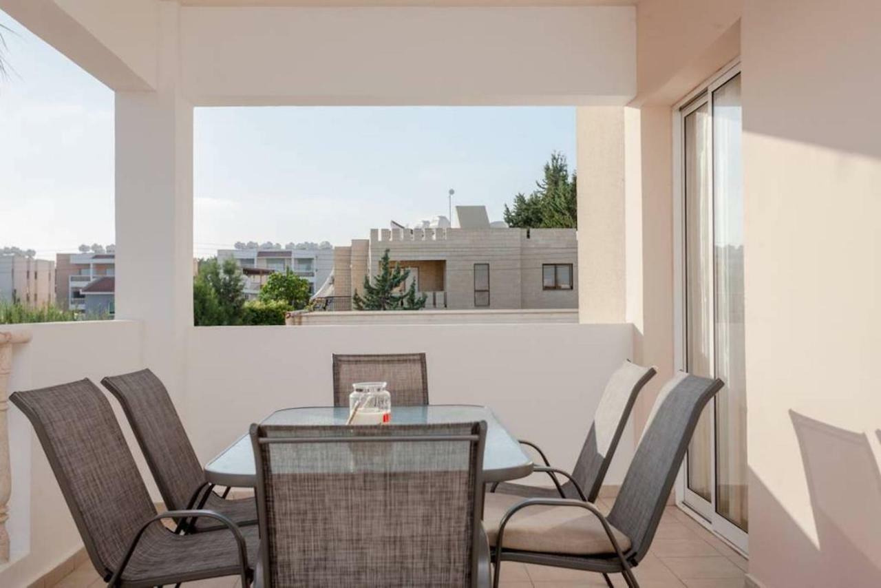 Beautiful 2 Bed With Great Views In Paphos